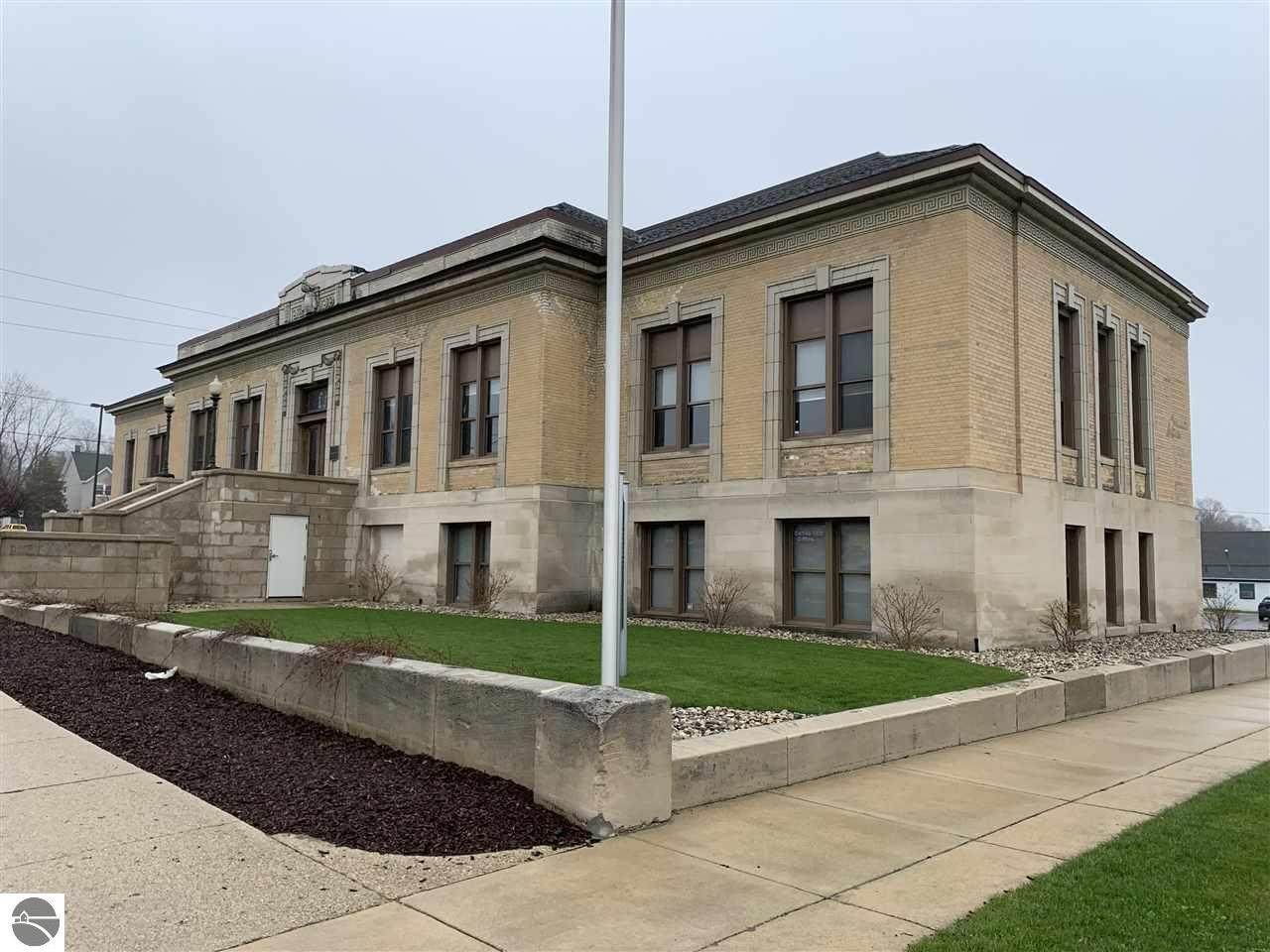 100 Chapin Street - Photo 1