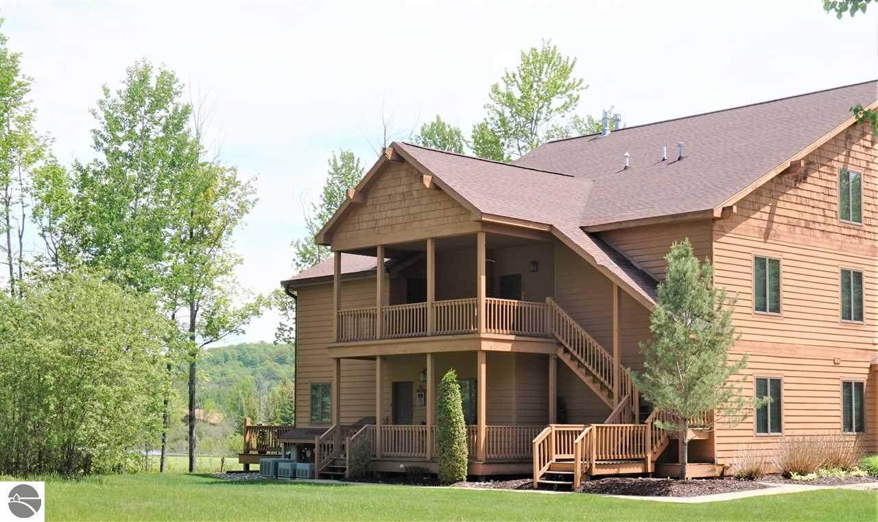 2050 Schuss Mountain Drive - Photo 1