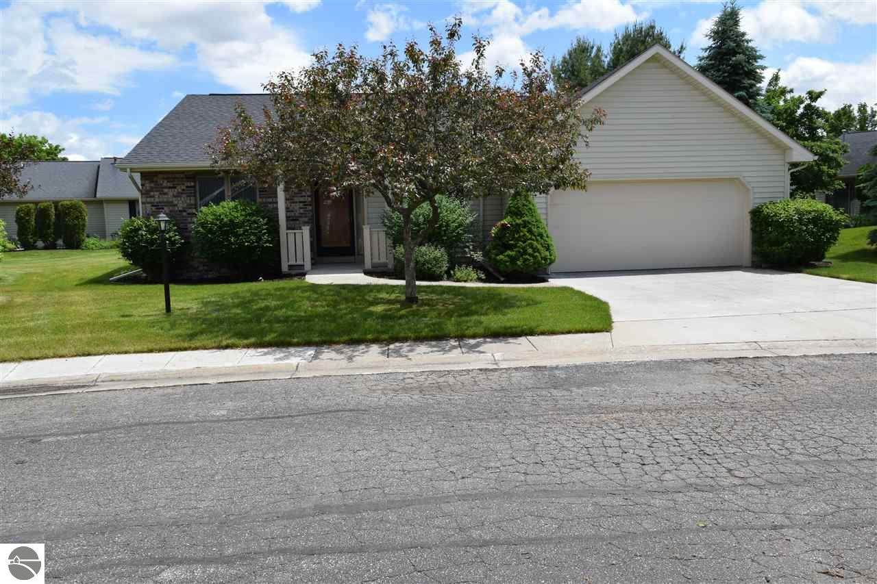 105 Cresthaven Lane - Photo 1