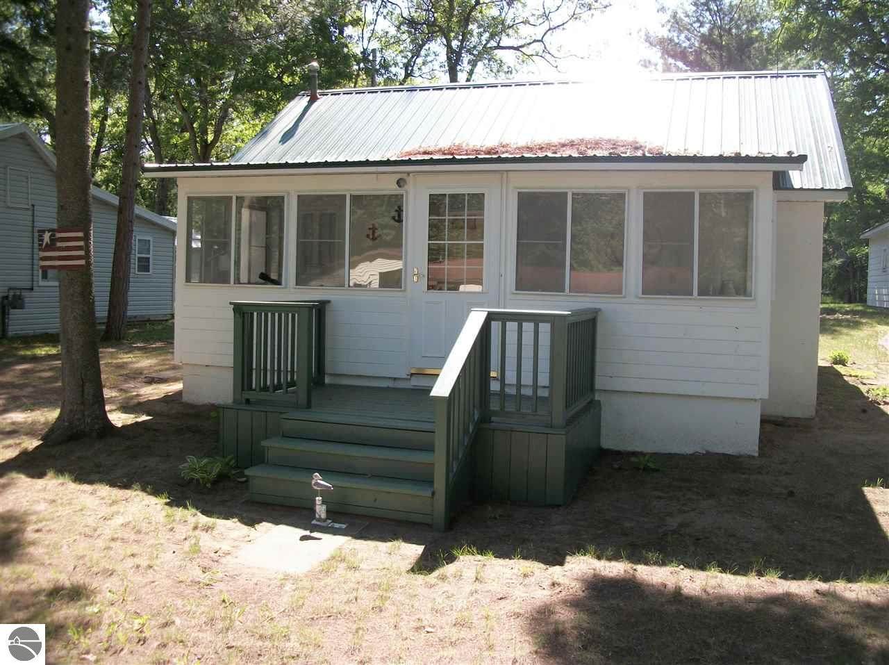 1323 Fletcher Street - Photo 1