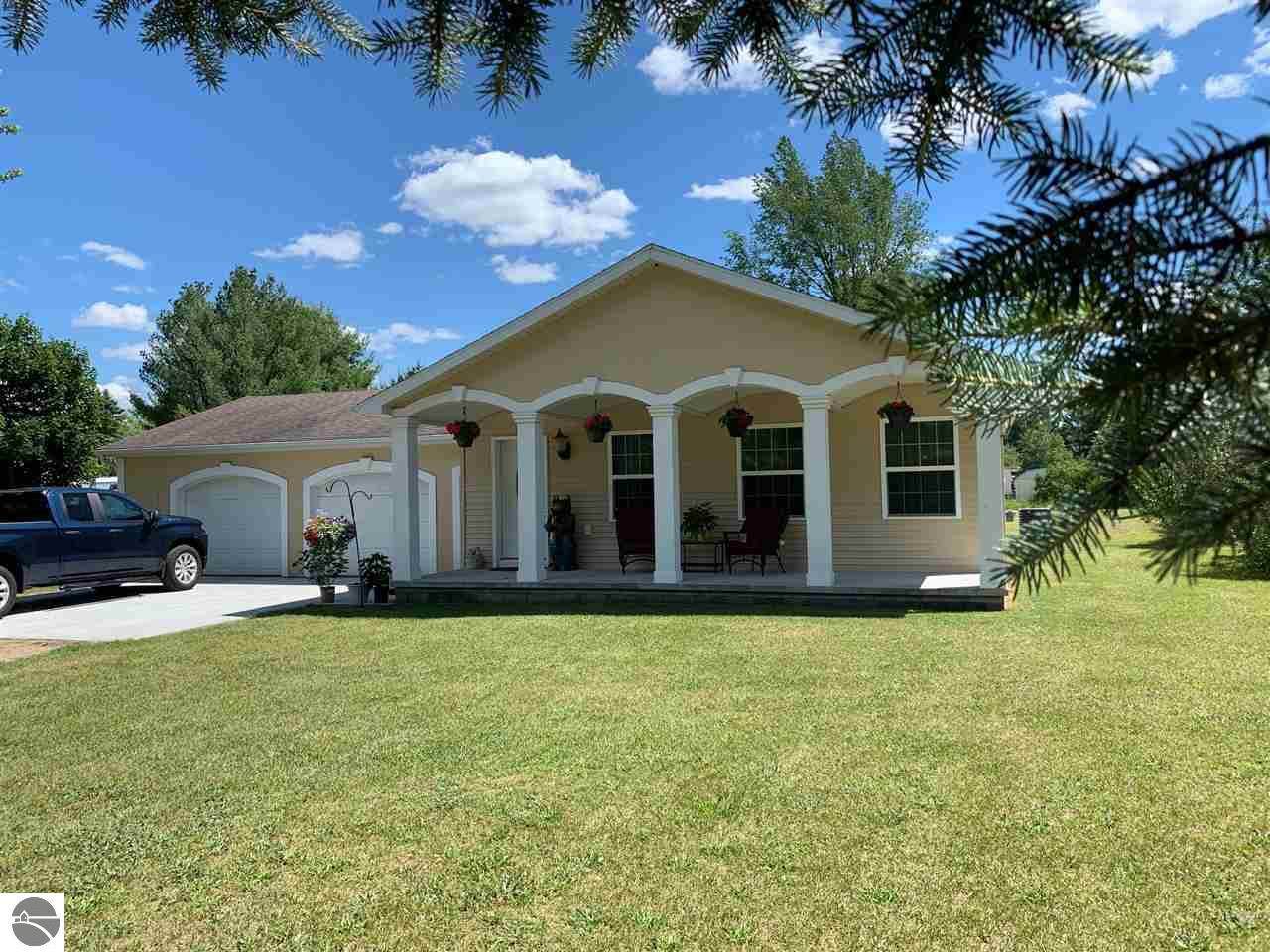 6545 Goose Lake Road - Photo 1