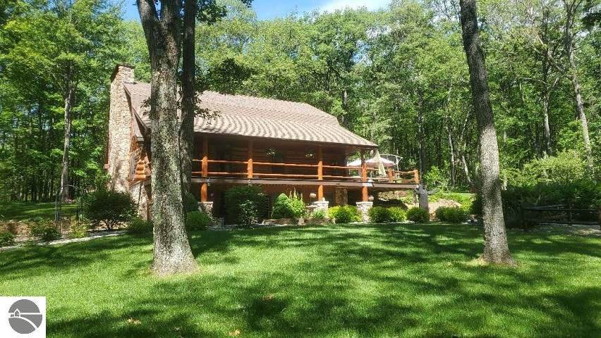3560 Dill Drive - Photo 1