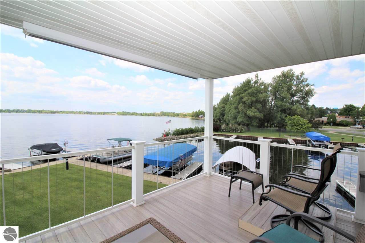 604 Lake Street - Photo 1