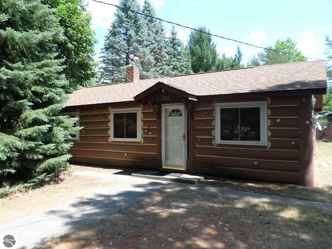 1894 Houghton Avenue - Photo 1