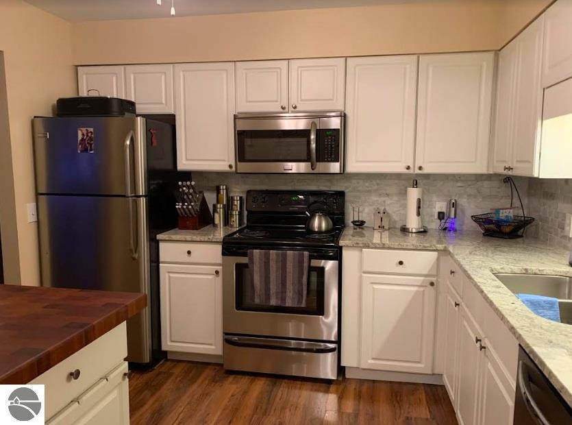227 Fair Street - Photo 1