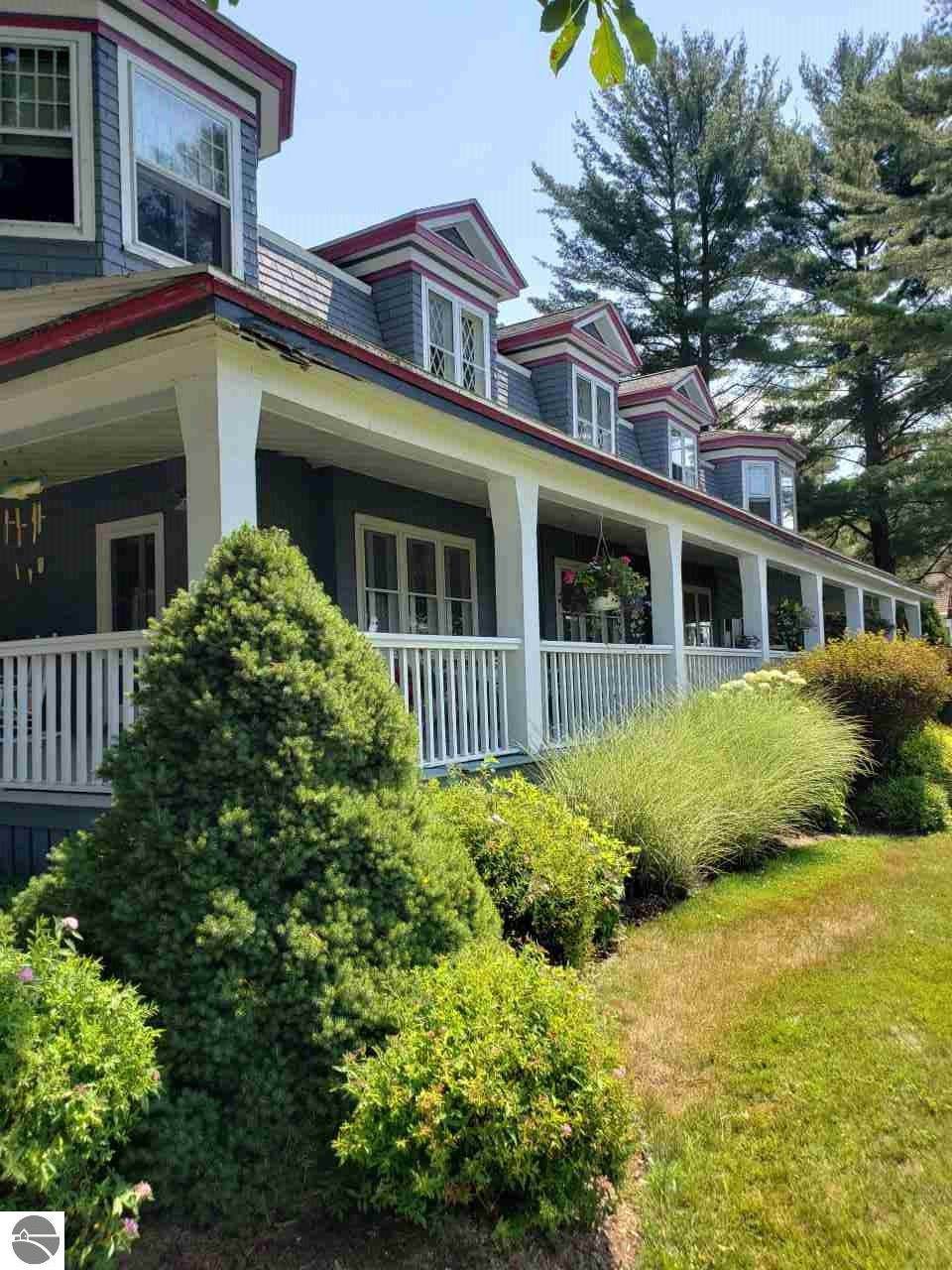 4138 Portage Point Drive - Photo 1
