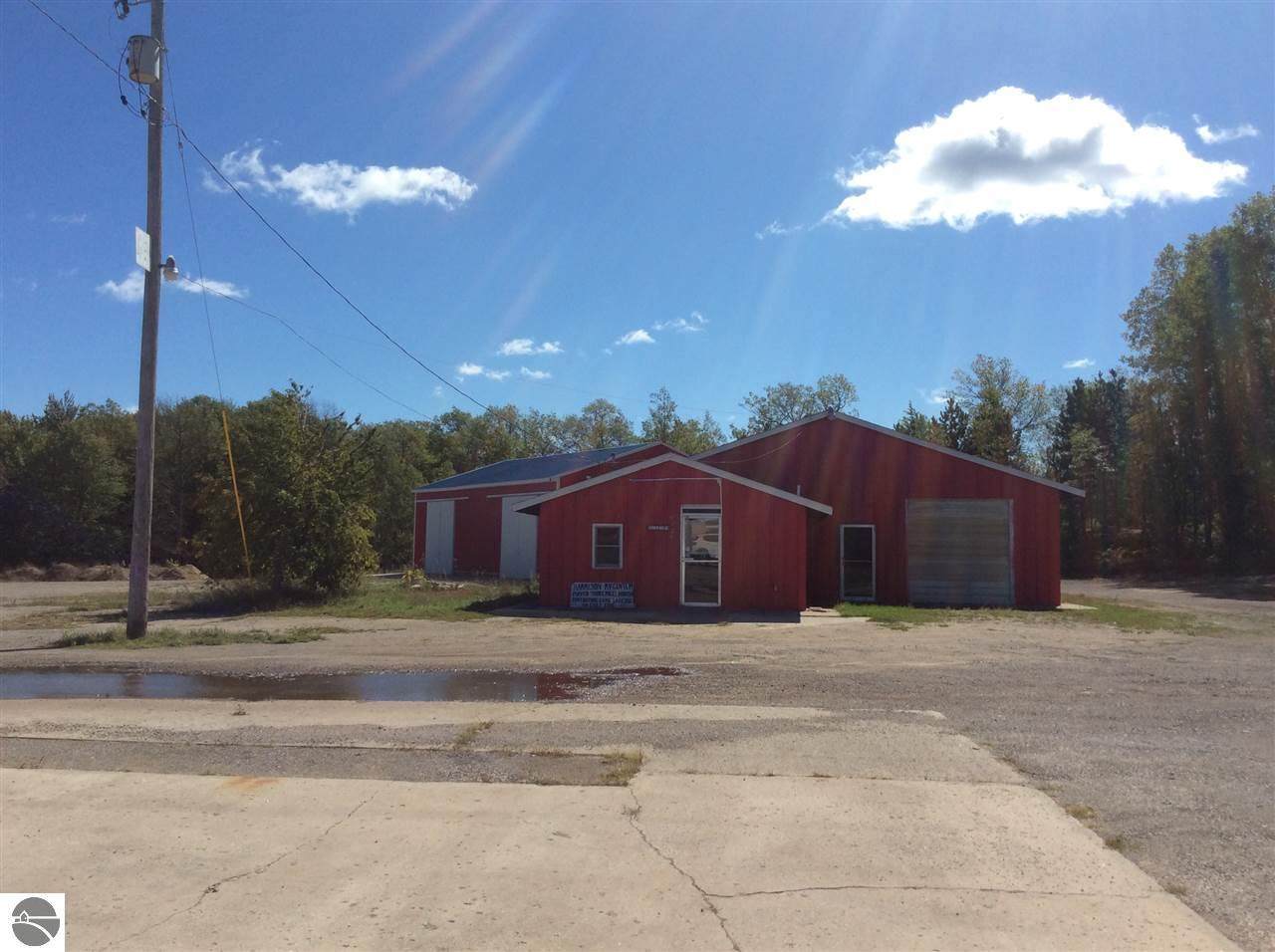5720 Clare Avenue - Photo 1
