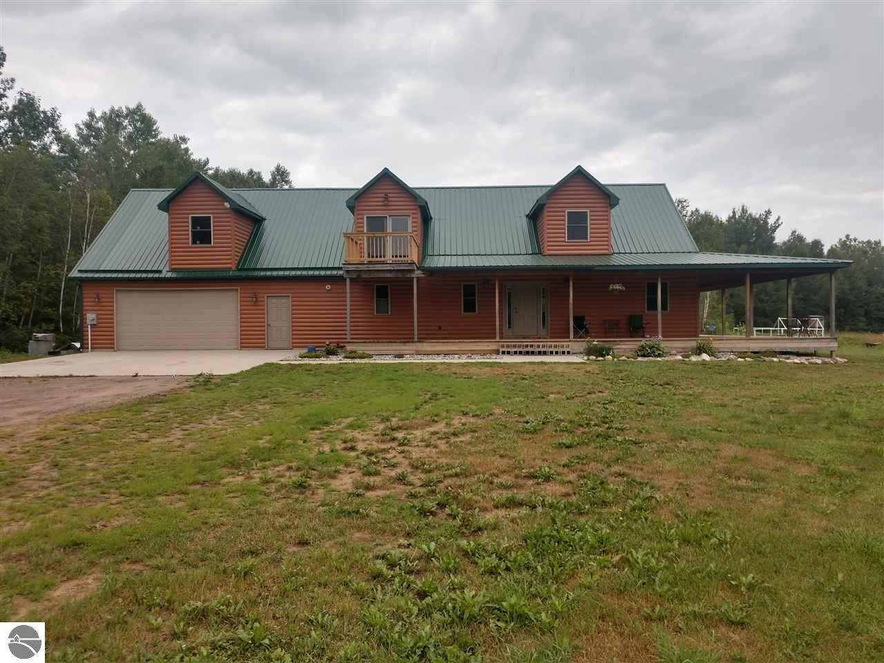 746 Saganing Road - Photo 1