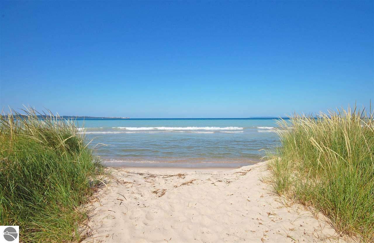7 Crystal Beach - Photo 1