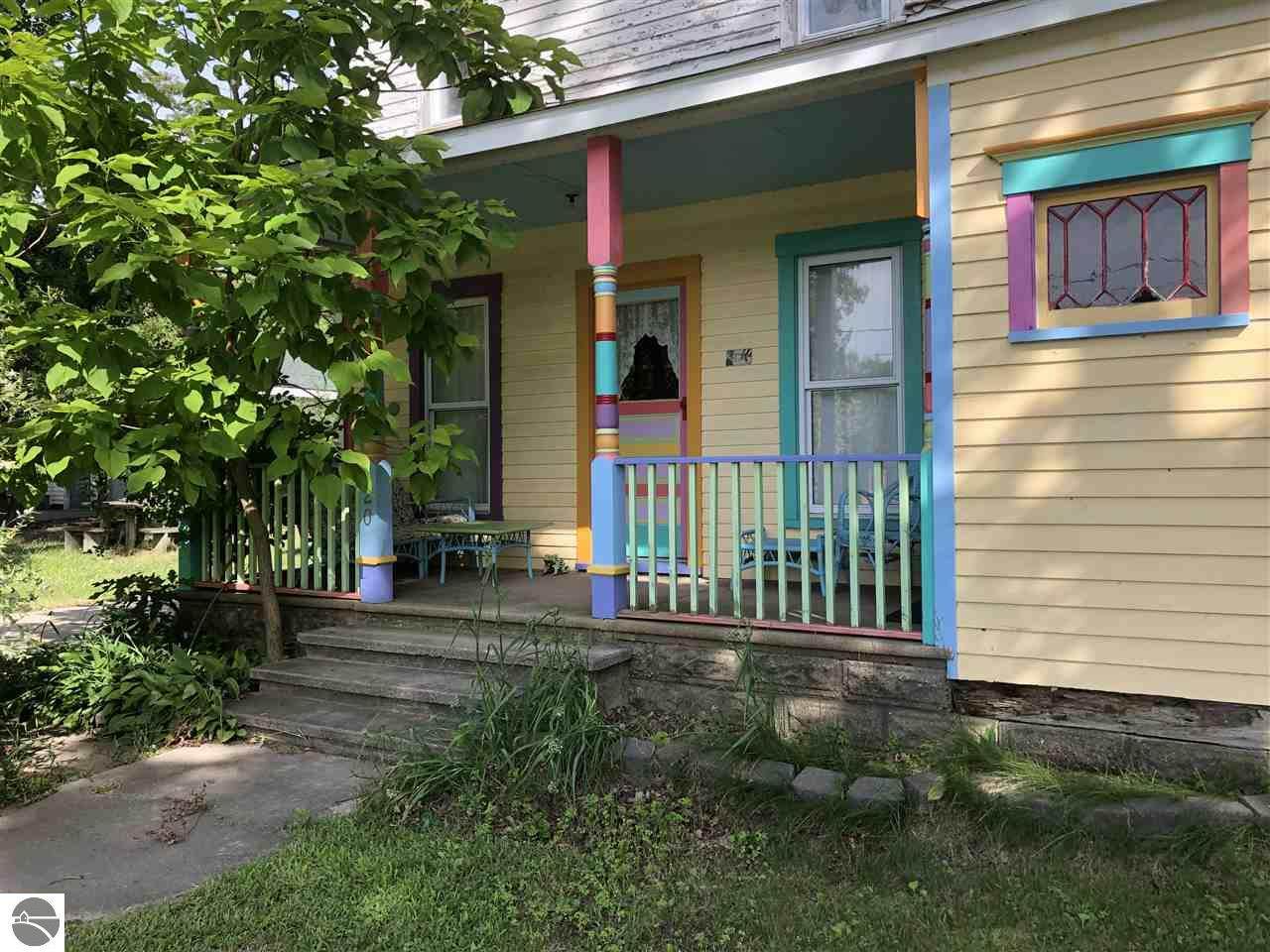 420 Corning Avenue - Photo 1