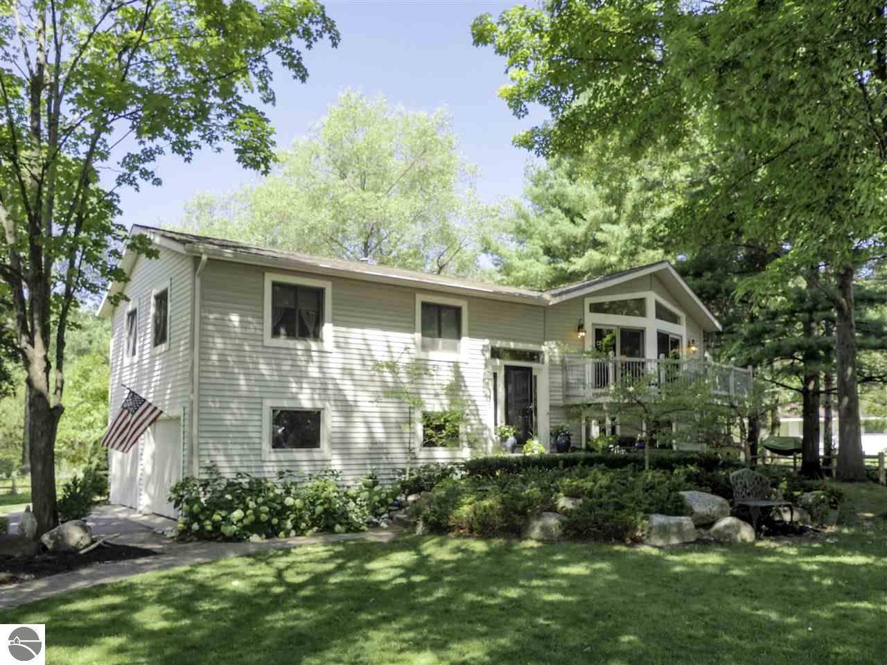 539 Leeward Court - Photo 1