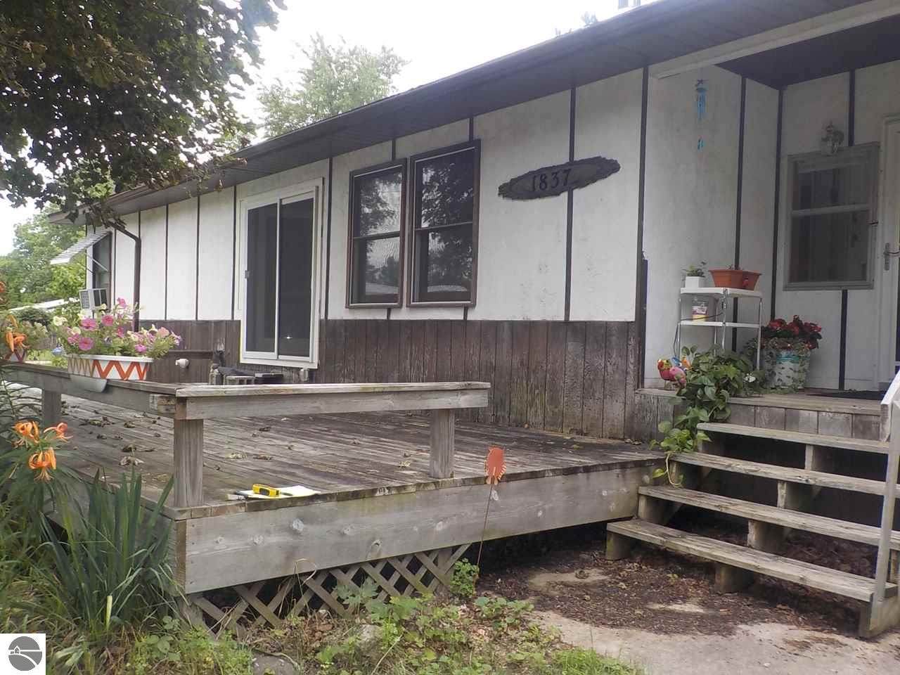 1837 Country Lane - Photo 1