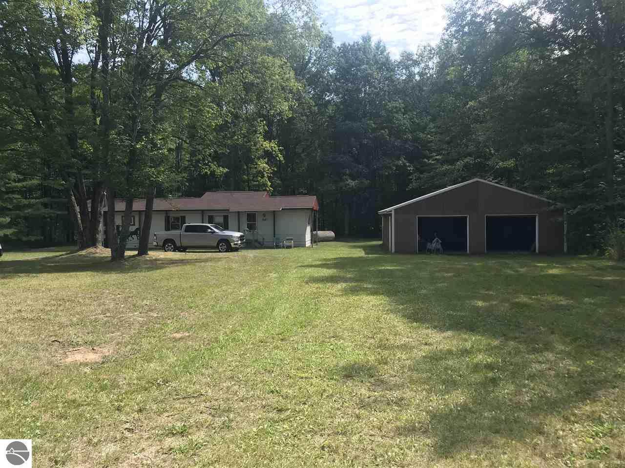 3087 Seeley Road - Photo 1