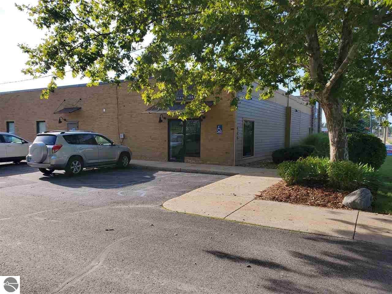 449 Garfield Avenue - Photo 1