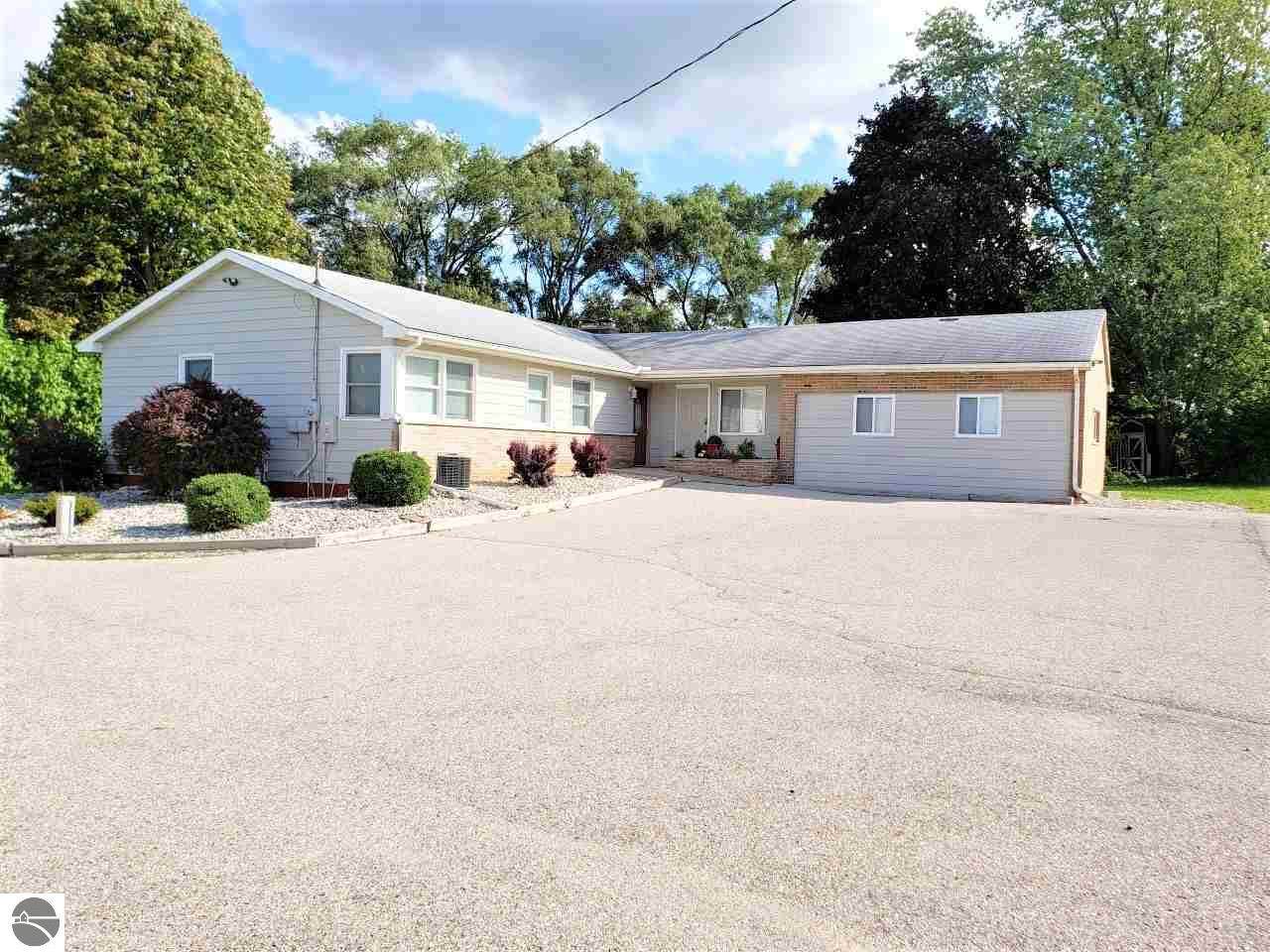 4676 Broomfield Road - Photo 1