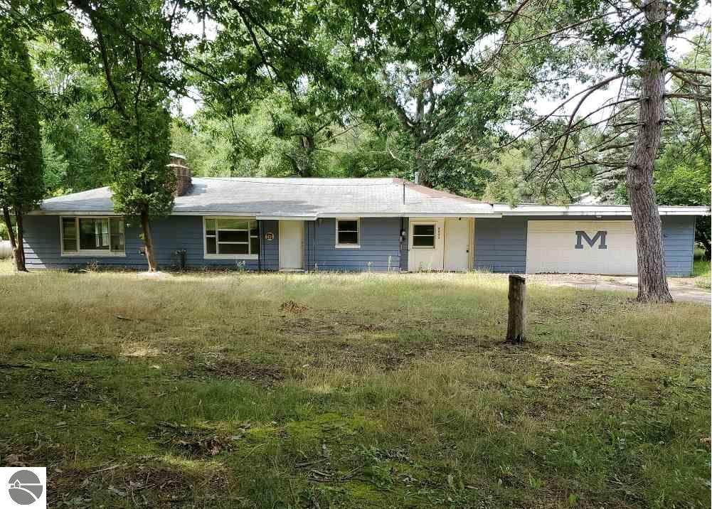 8834 Coolidge Avenue - Photo 1
