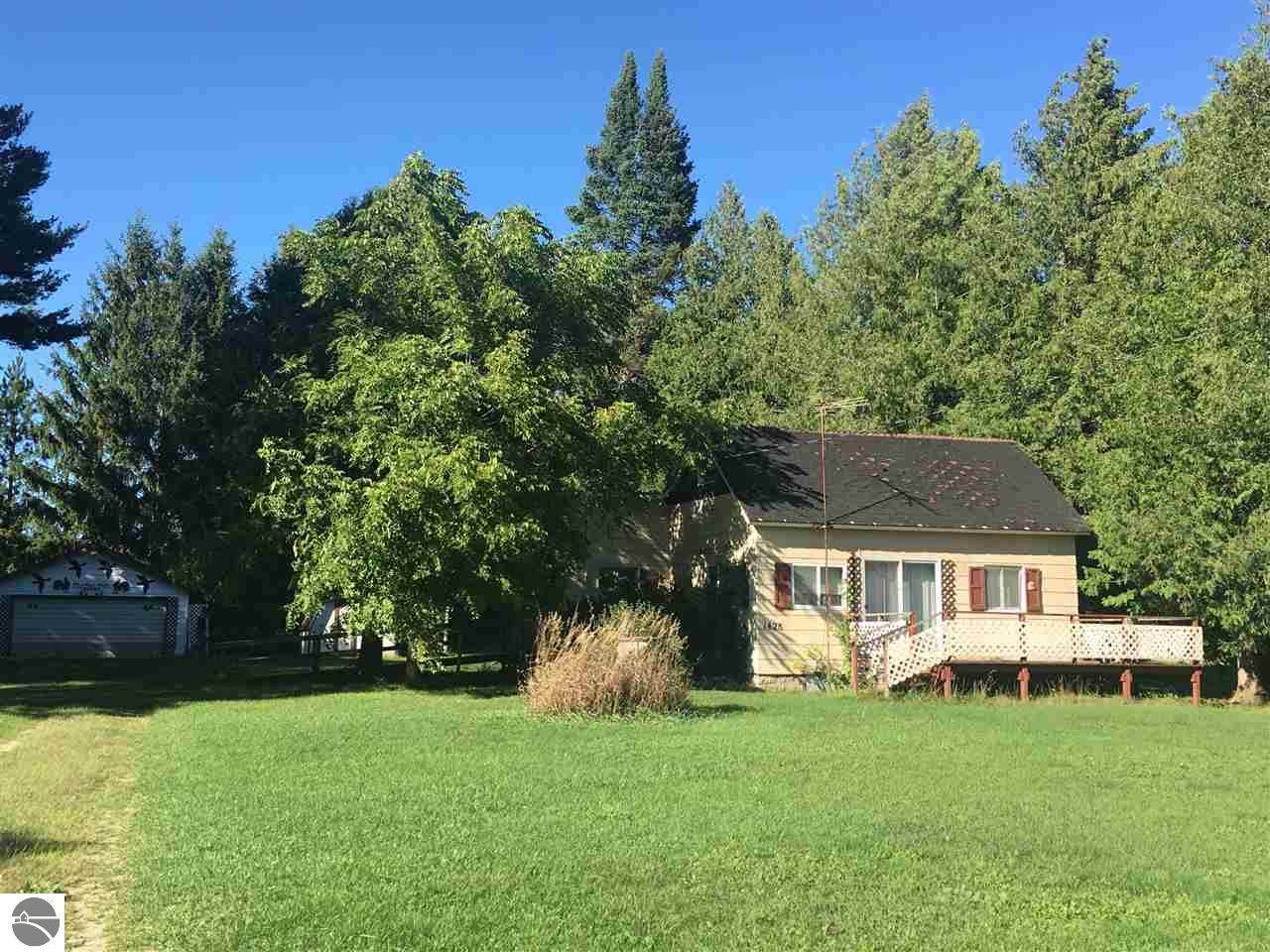 1428 Wyatt - Photo 1