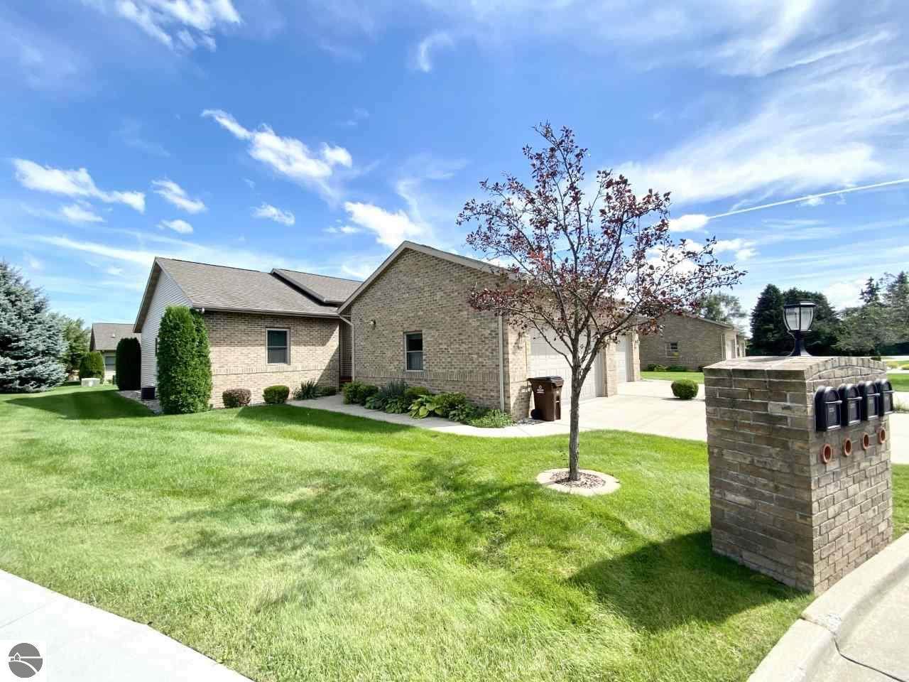2743 Sable Court - Photo 1
