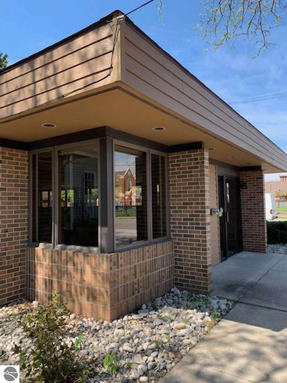 214 Division Street - Photo 1