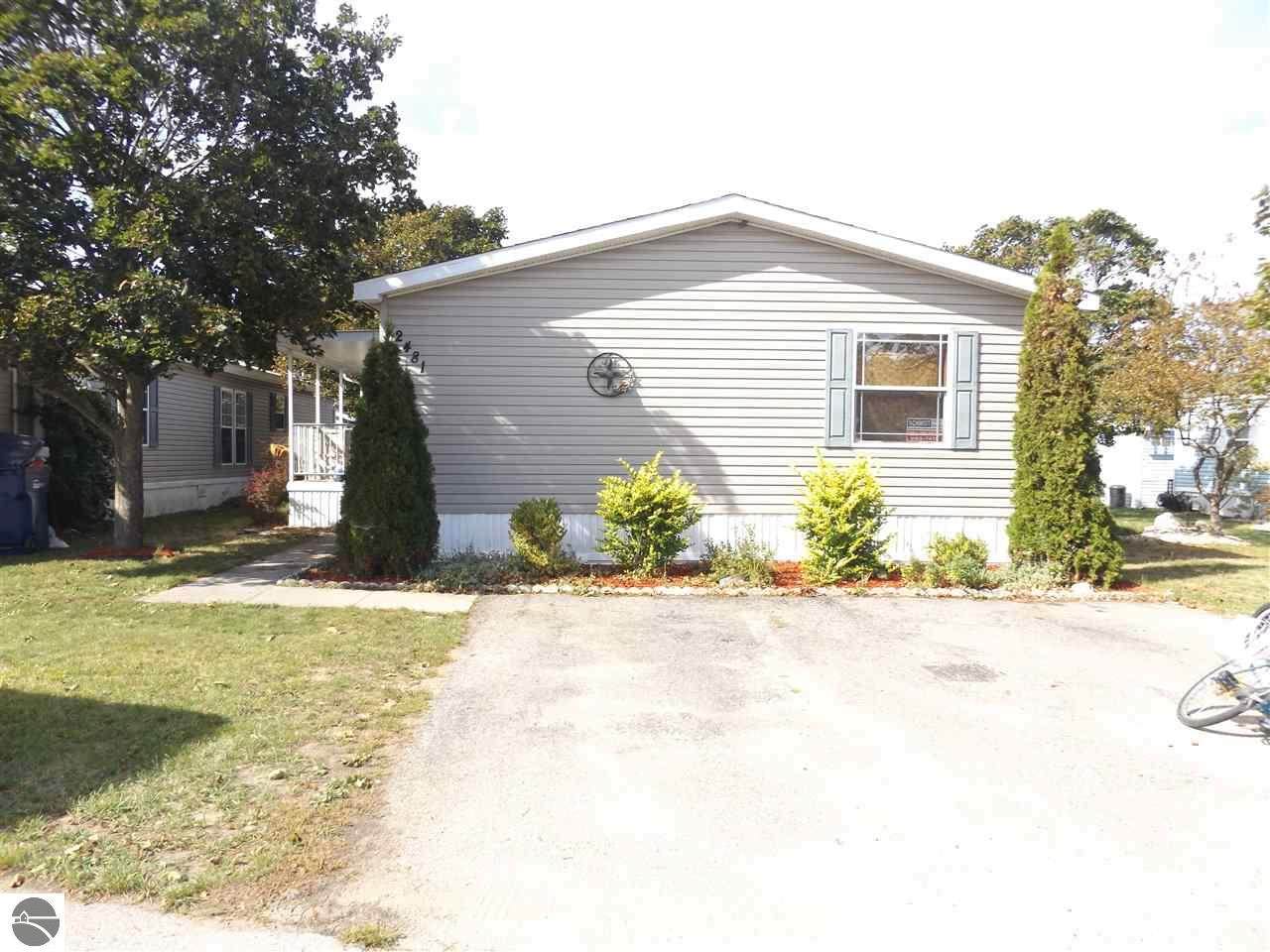 2481 Friendship Lane - Photo 1