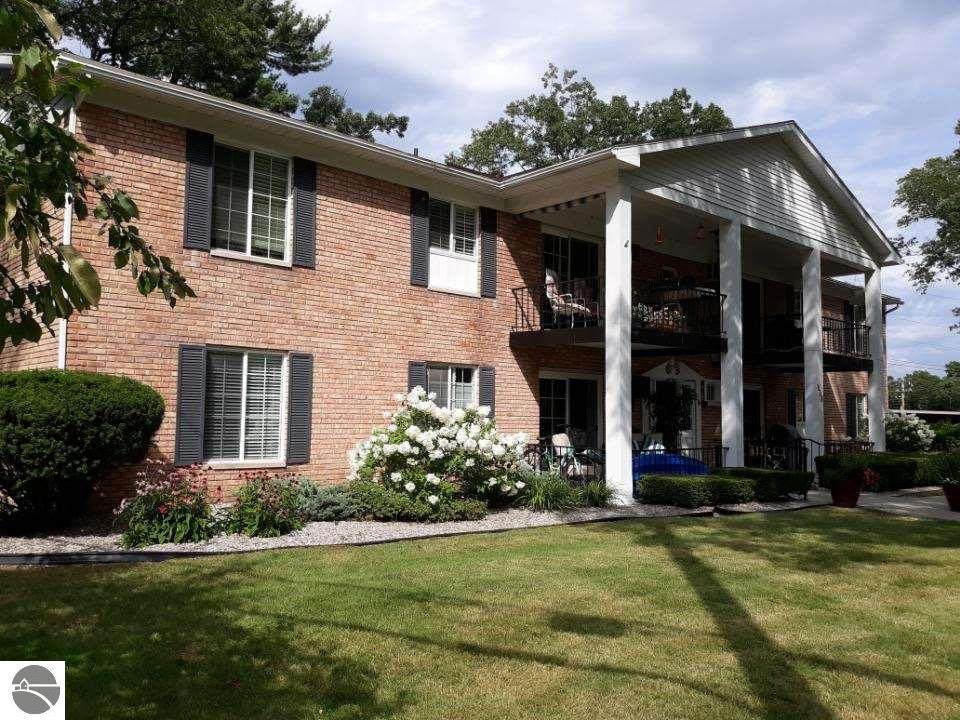 721 Indian Trail Boulevard - Photo 1