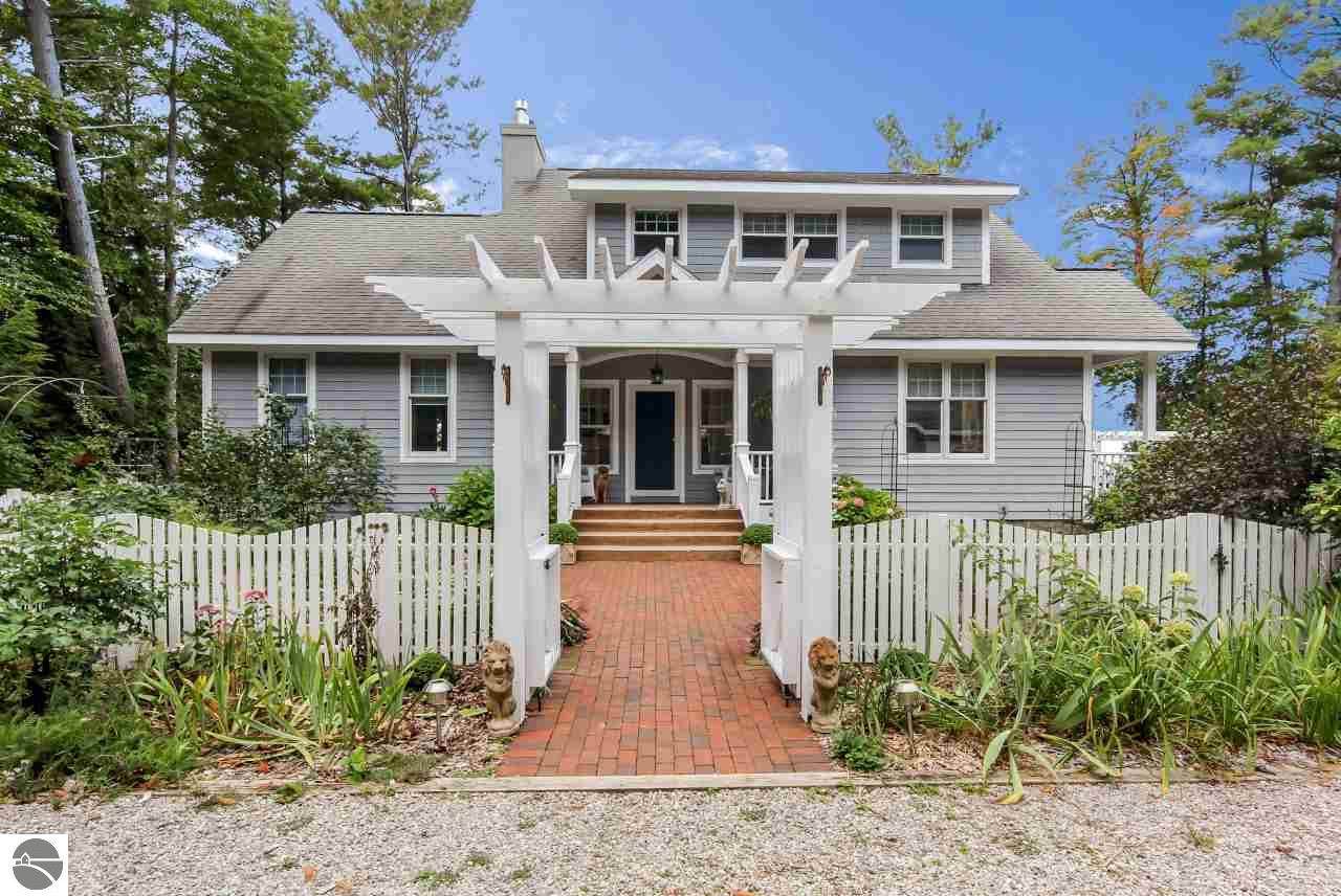 3215 Shore Wood Drive - Photo 1