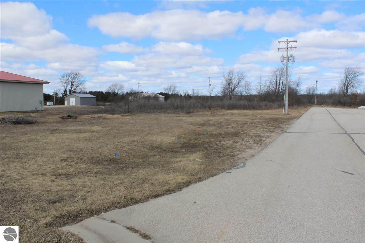 7603 34 Road - Photo 1