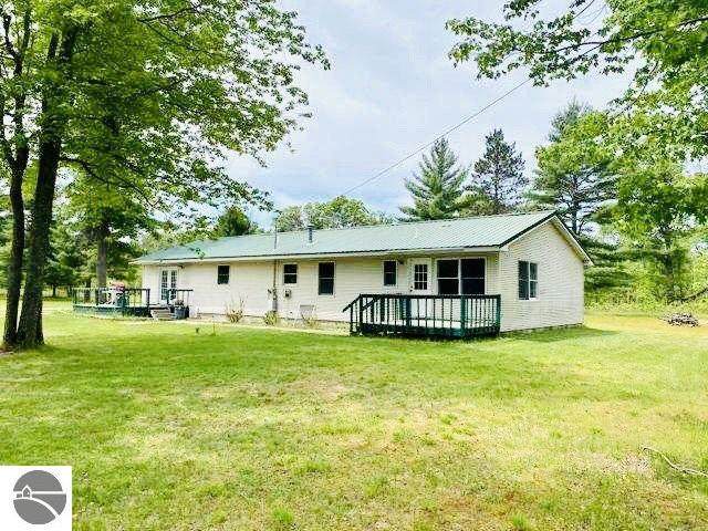 1086 Ausable Trail - Photo 1