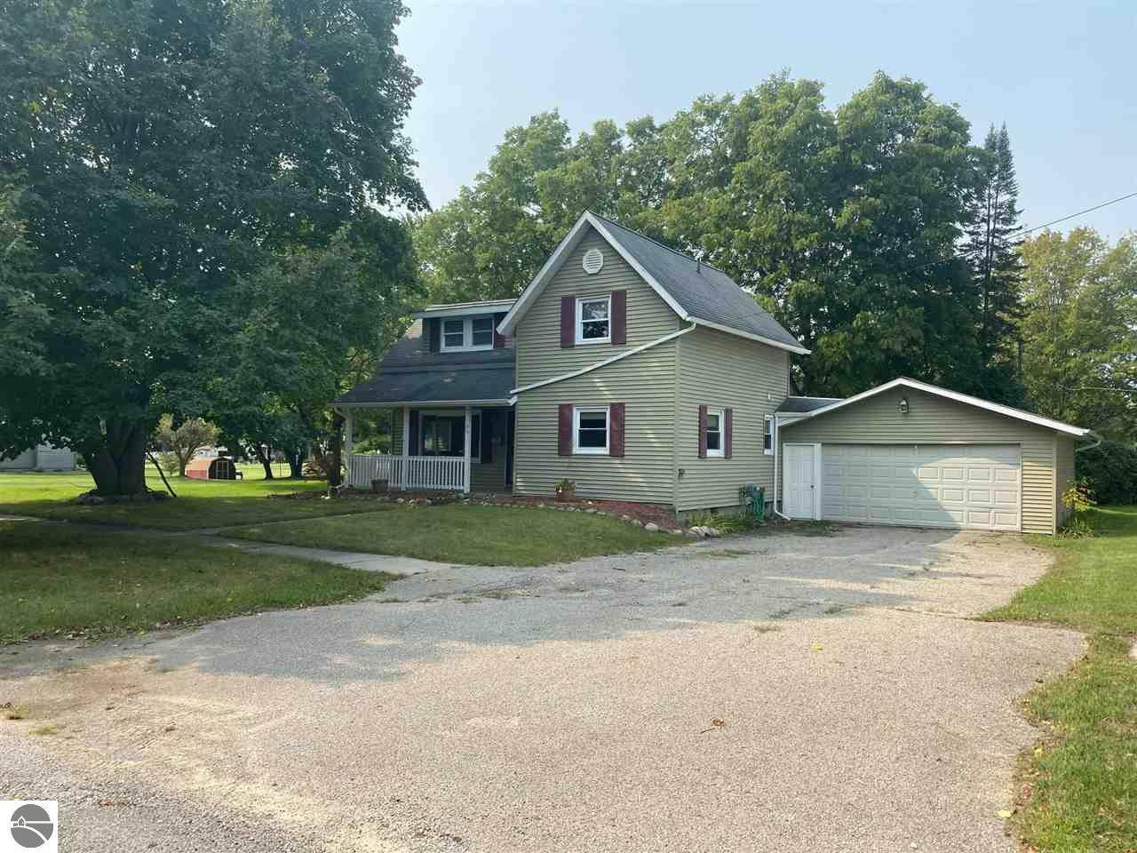 107 Cedar Avenue - Photo 1