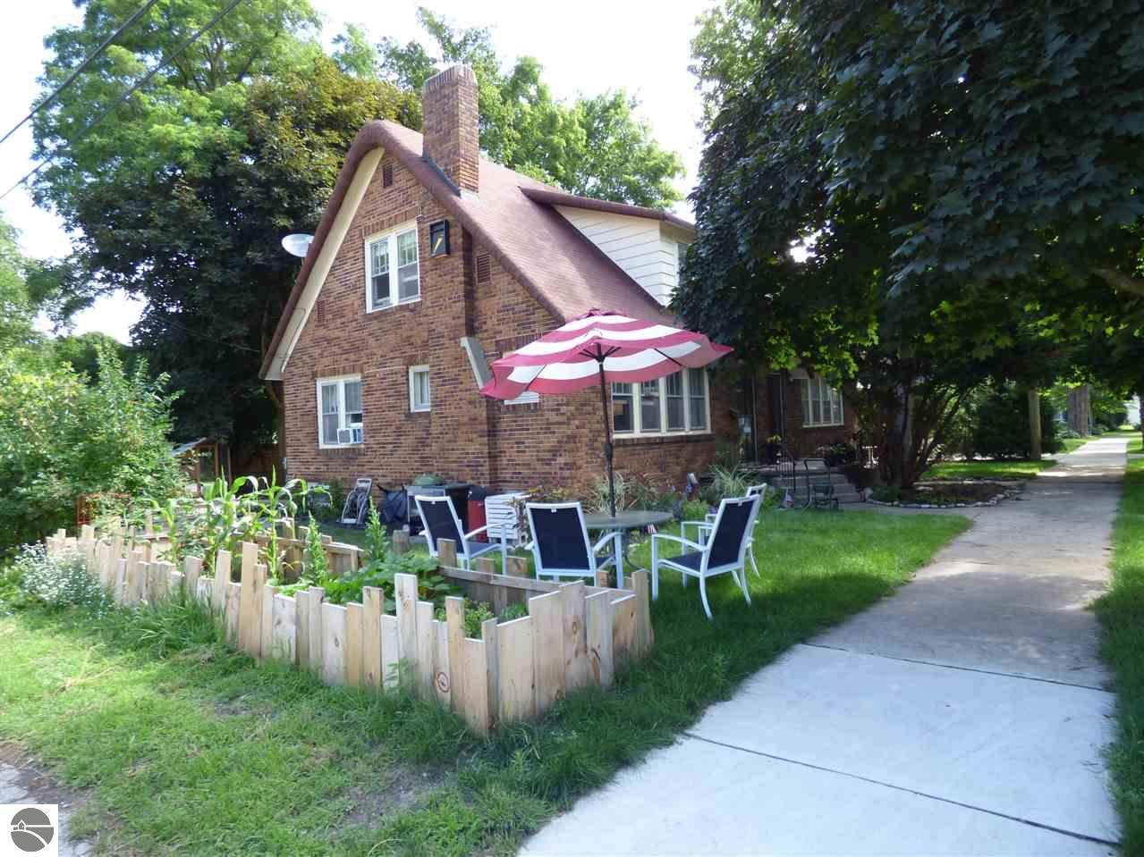 1006 Jefferson Avenue - Photo 1