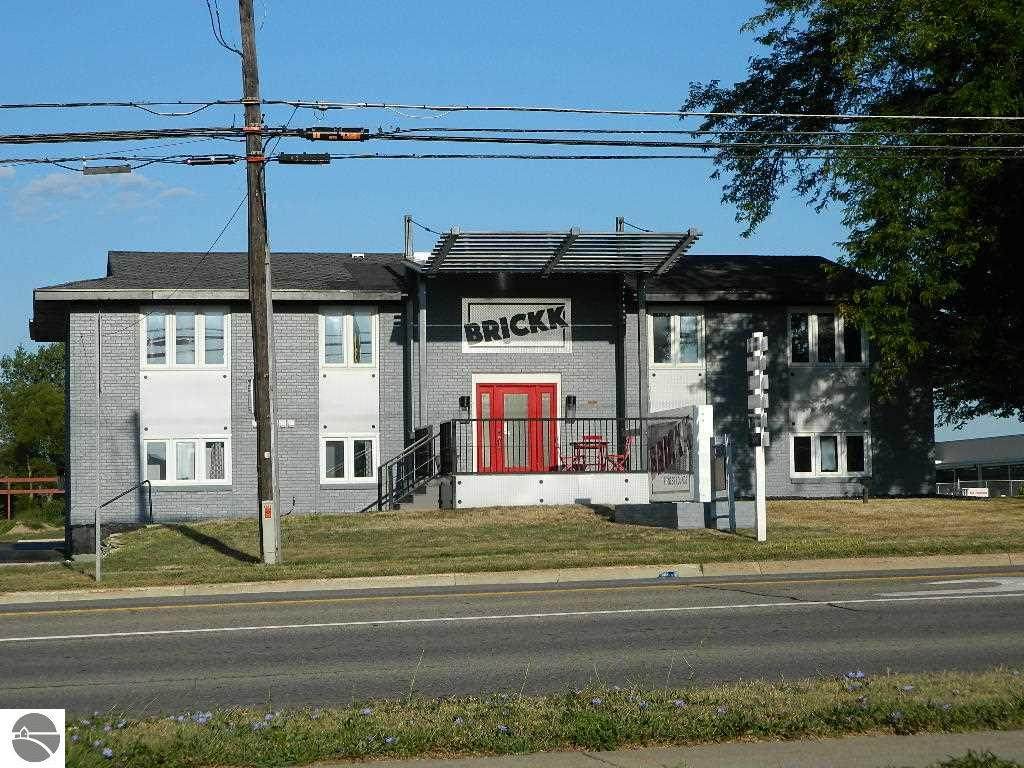 1655 Wright Avenue - Photo 1