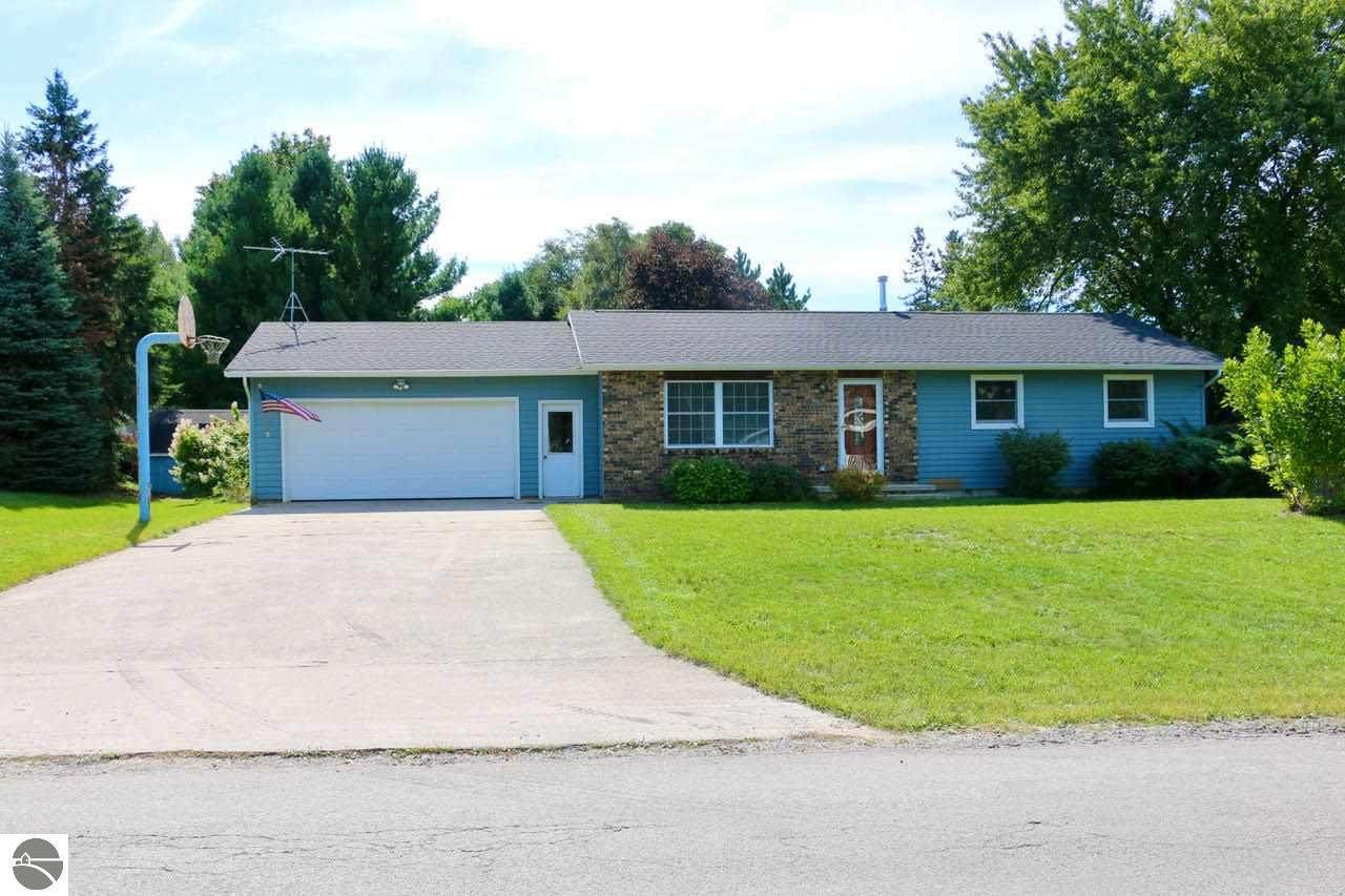 1145 Carriage Hill - Photo 1