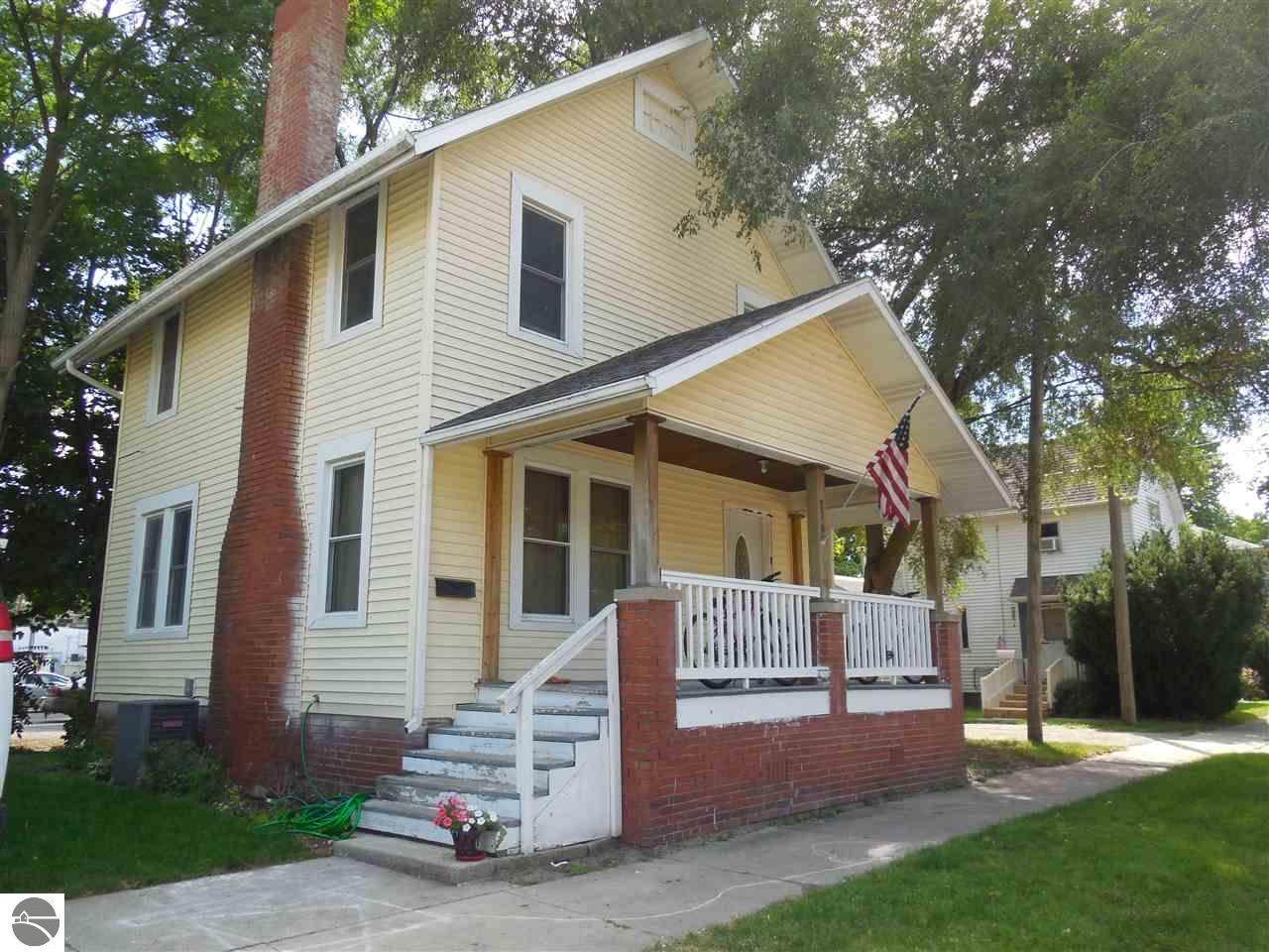 216 Downie Street - Photo 1