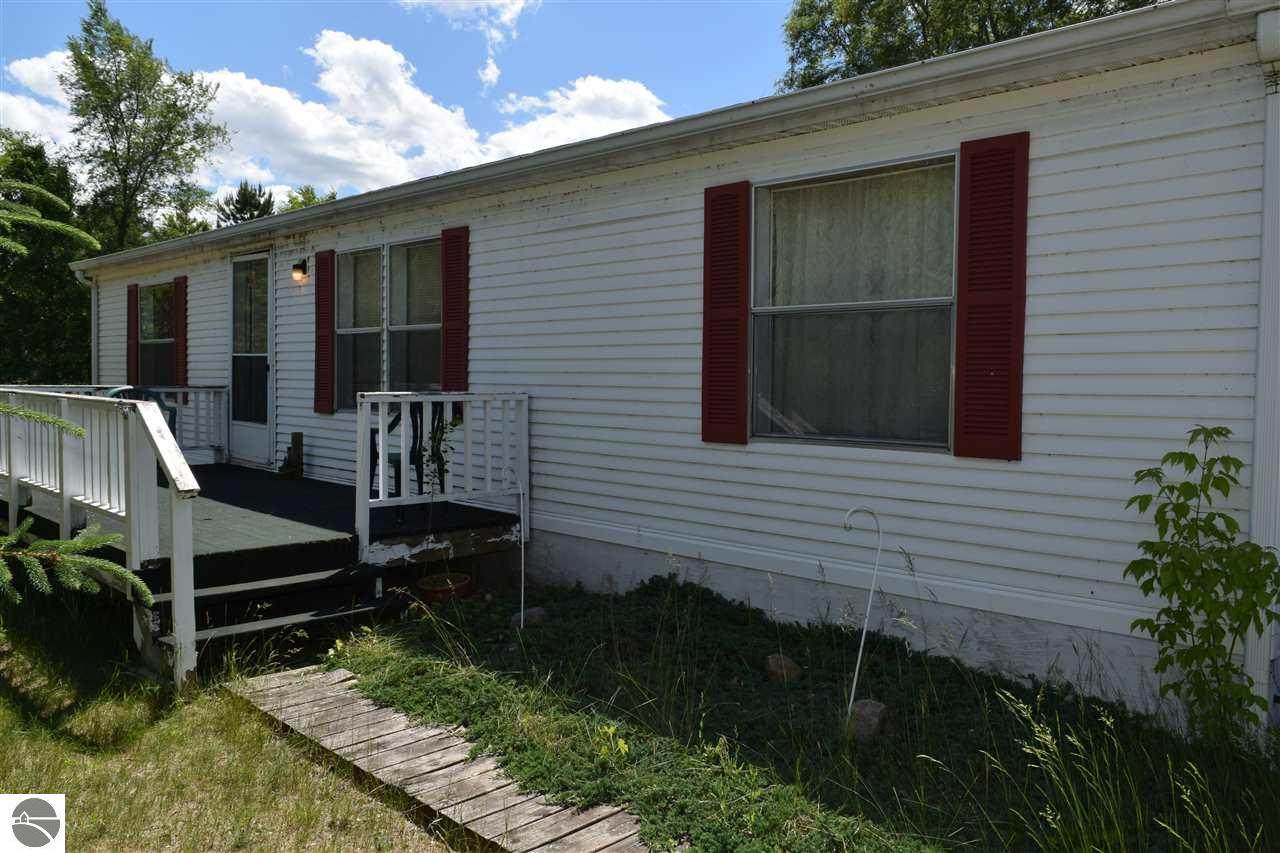 5899 Indian Drive - Photo 1