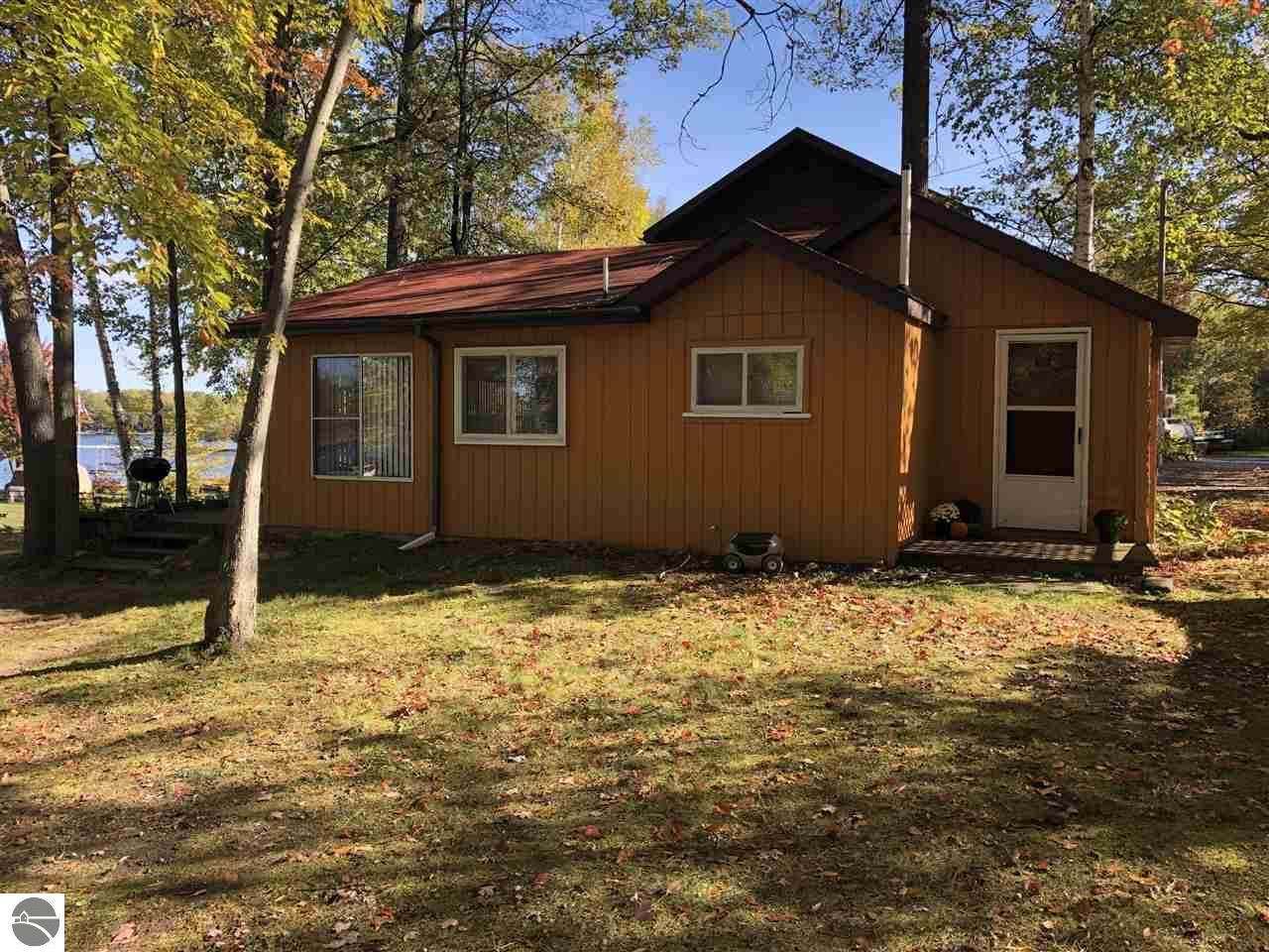 7876 Lakeside - Photo 1