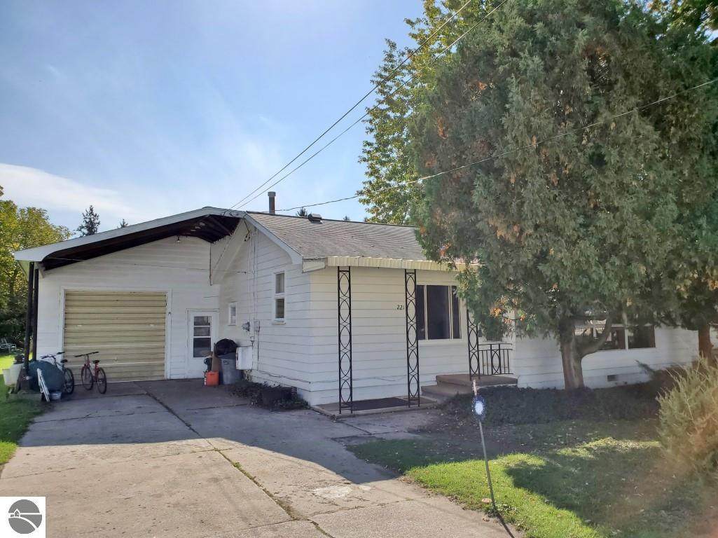 221 Chestnut Street - Photo 1