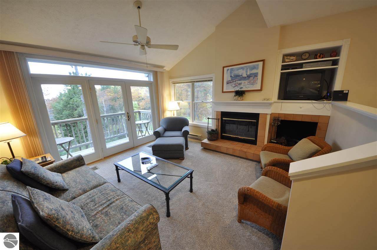 25D Brook Hill - Photo 1