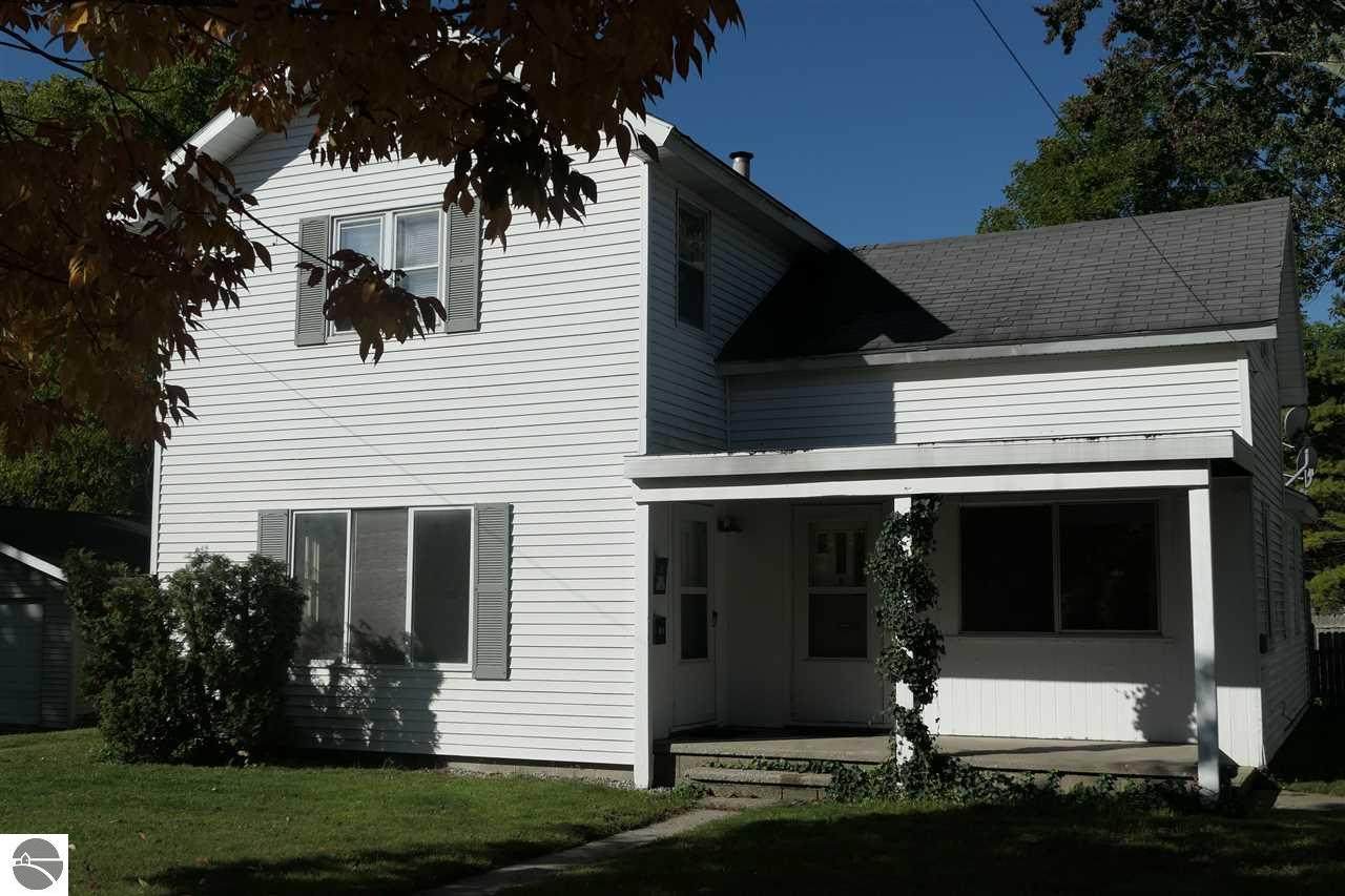 111 Cedar - Photo 1