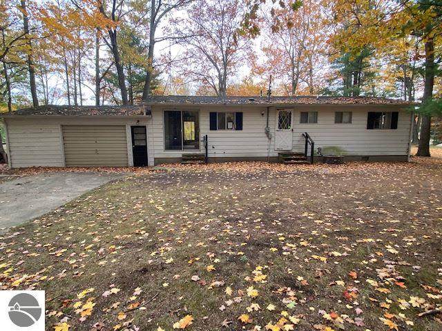 9689 Pine Lane - Photo 1