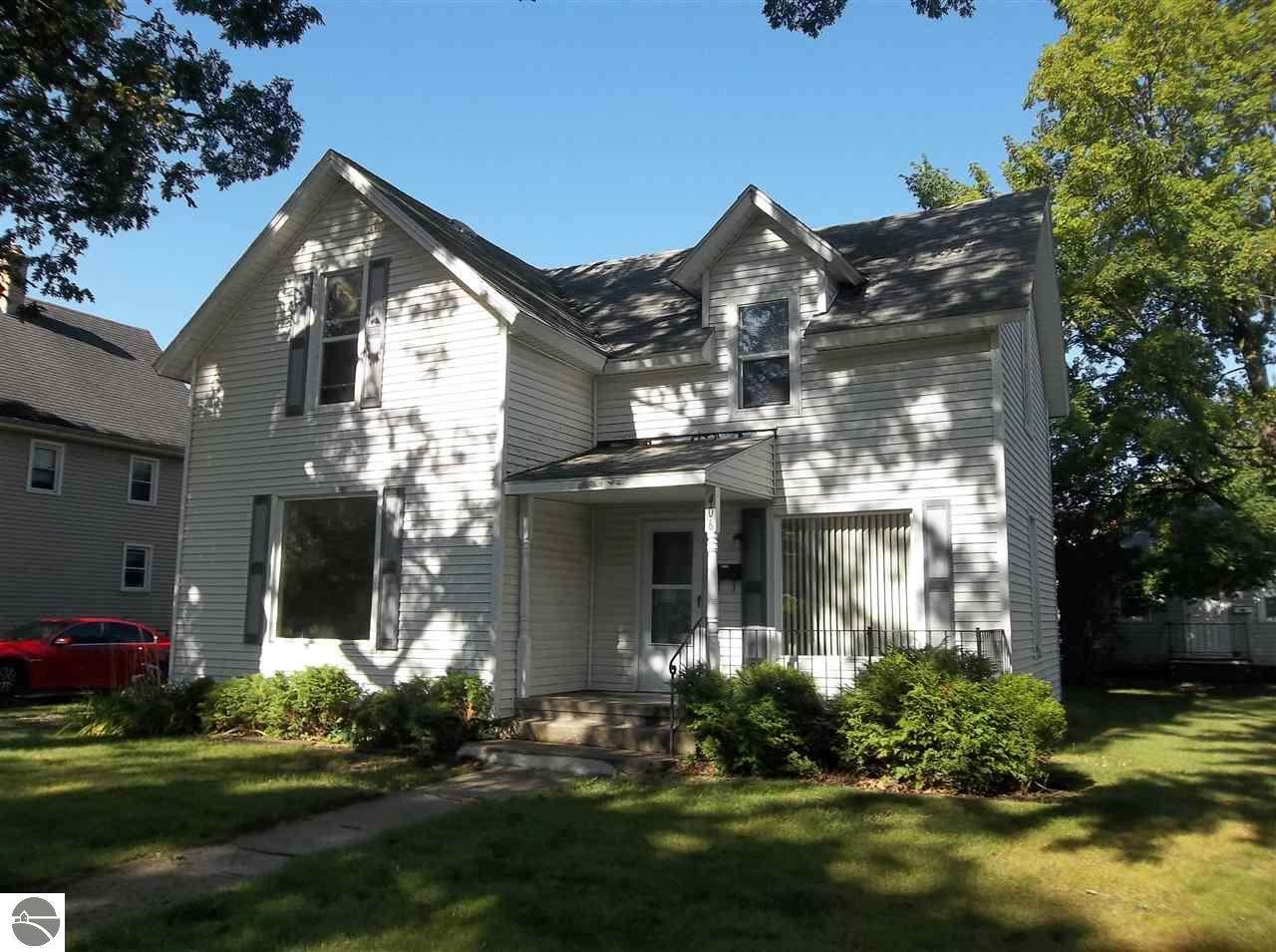 406 Kinney - Photo 1