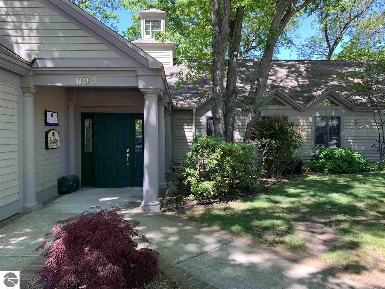 934 Garfield Avenue - Photo 1