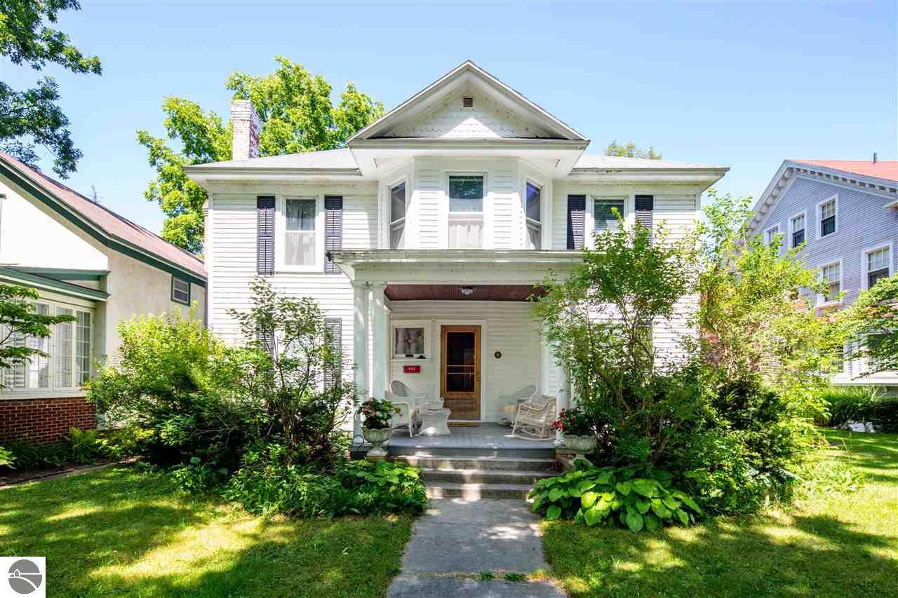 435 Washington Street - Photo 1