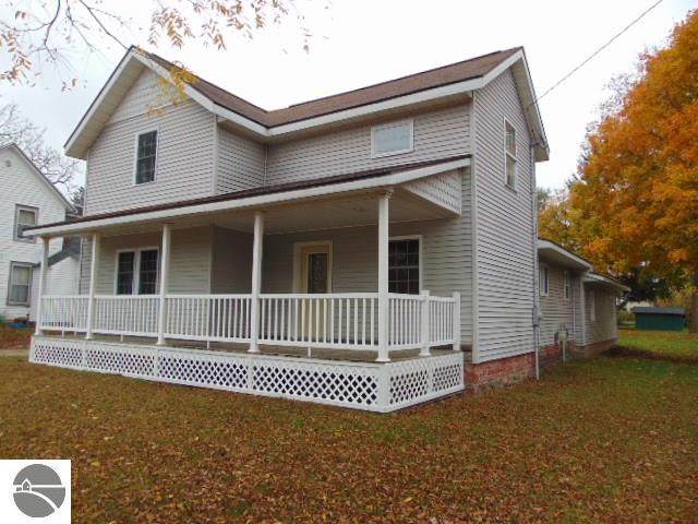 811 Center Street - Photo 1