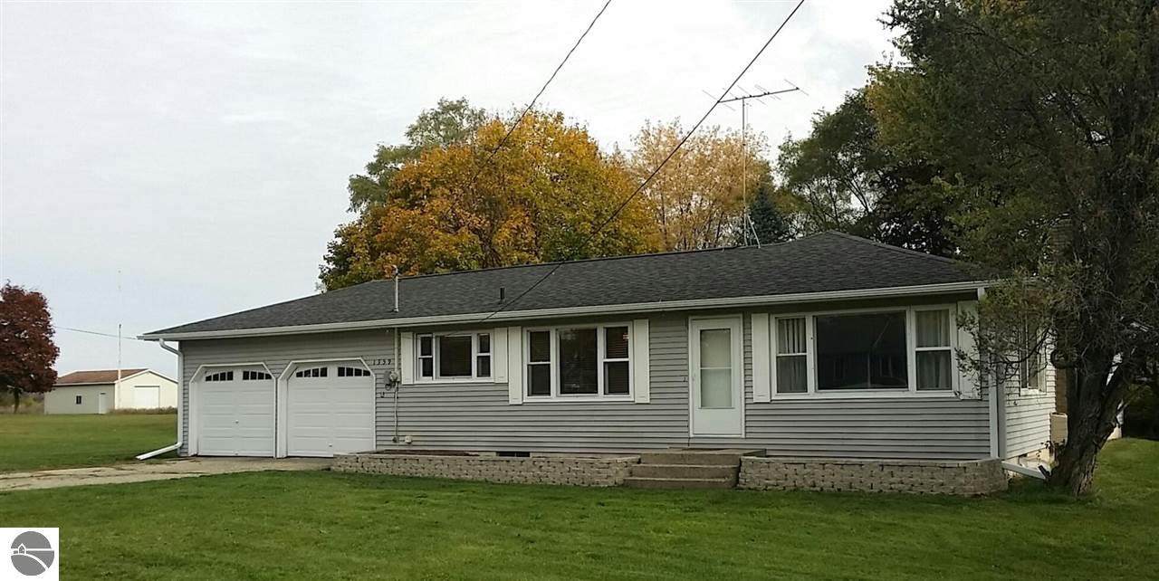 1359 Lincoln - Photo 1