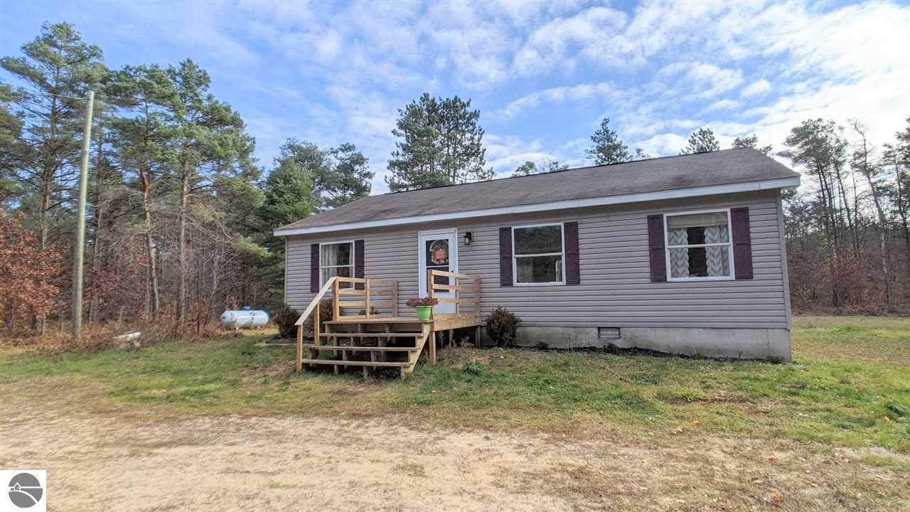 6411 Seeley Road - Photo 1