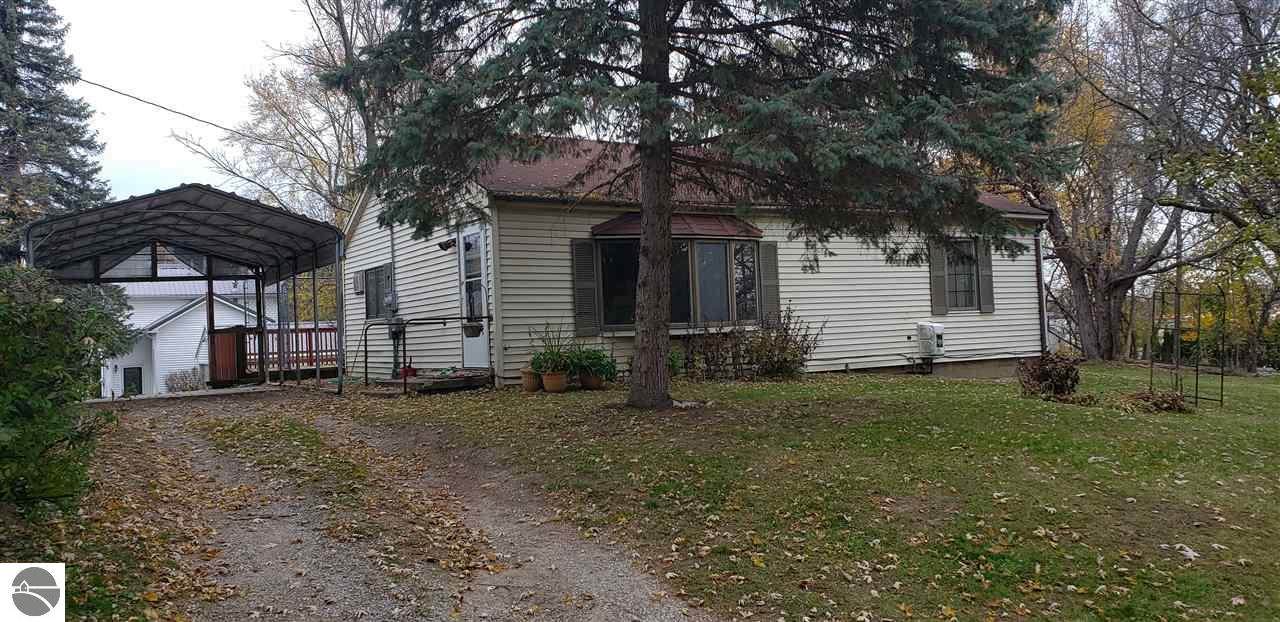 1104 Arthur Street - Photo 1