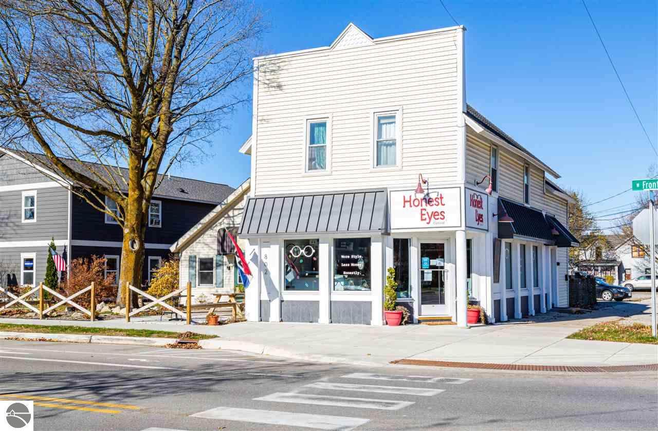 802 Front Street - Photo 1