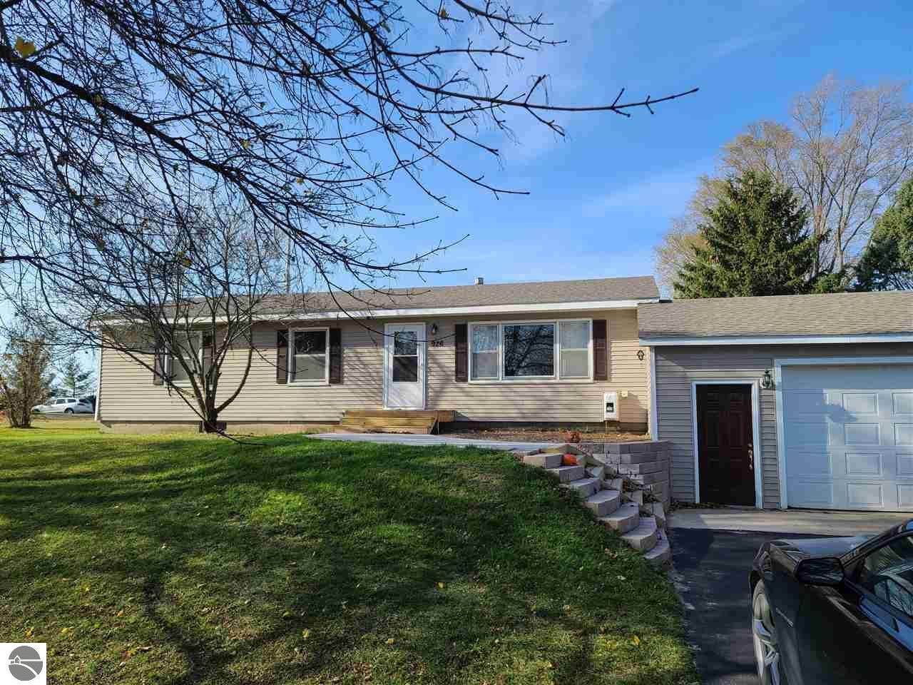 926 Valley View Drive - Photo 1