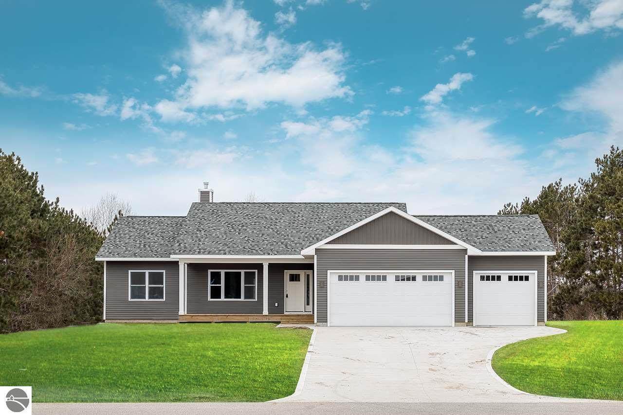 5237 Arrowhead Circle - Photo 1
