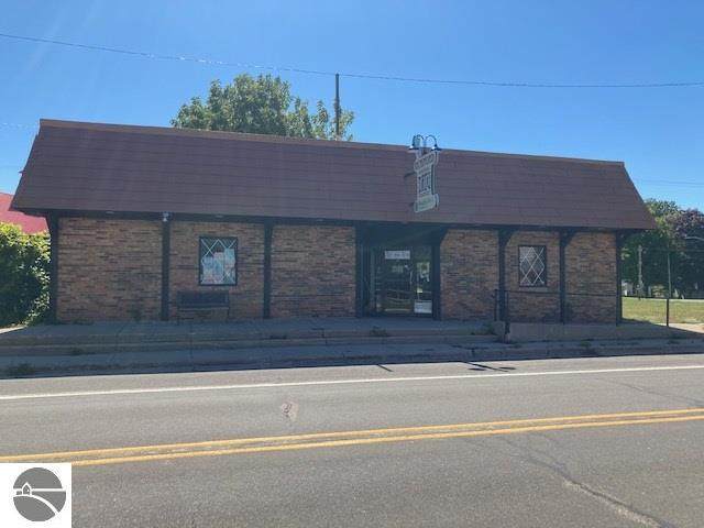 7717 Lake Street - Photo 1